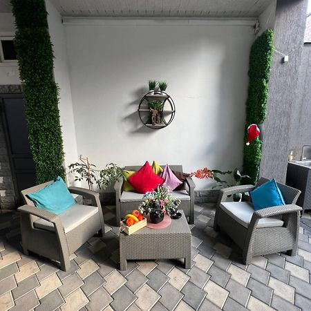 Cosy Apartment With Good Location Self Check In エレバン エクステリア 写真