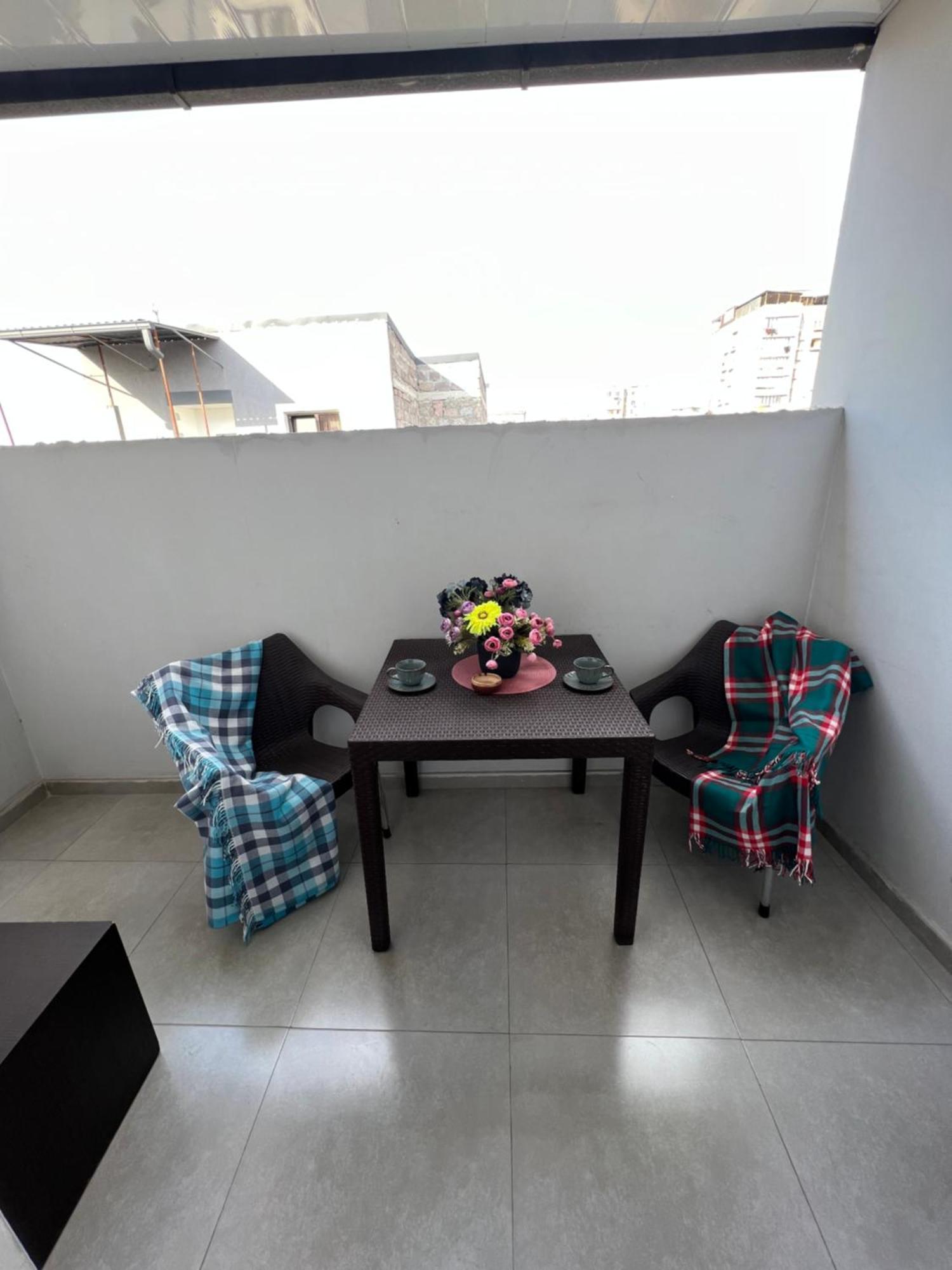 Cosy Apartment With Good Location Self Check In エレバン エクステリア 写真