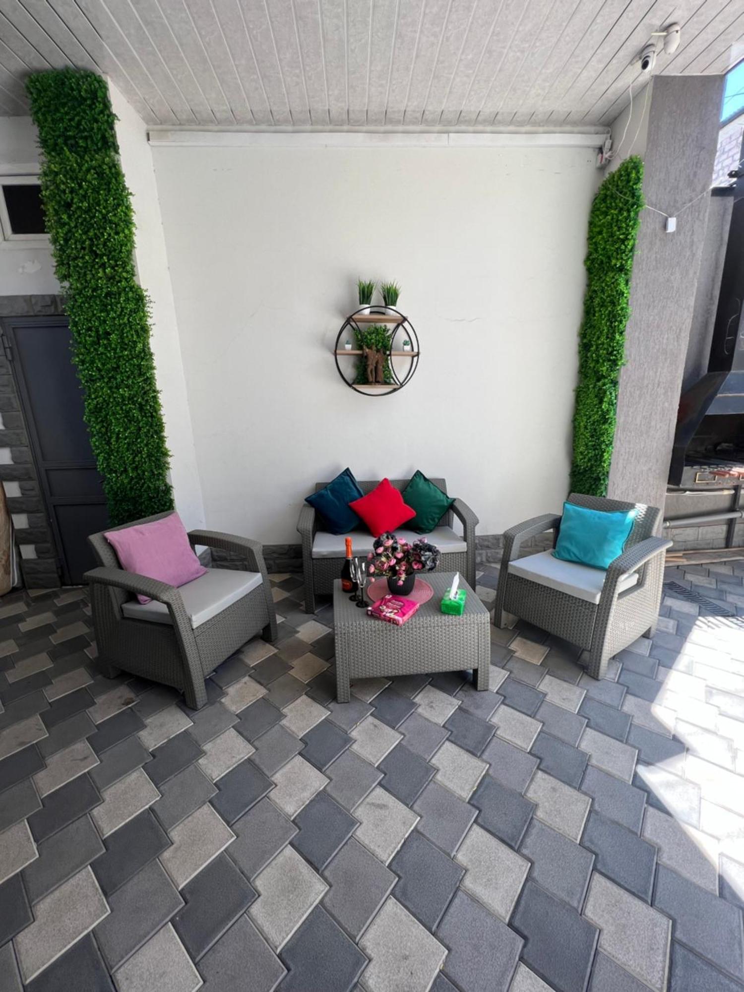 Cosy Apartment With Good Location Self Check In エレバン エクステリア 写真