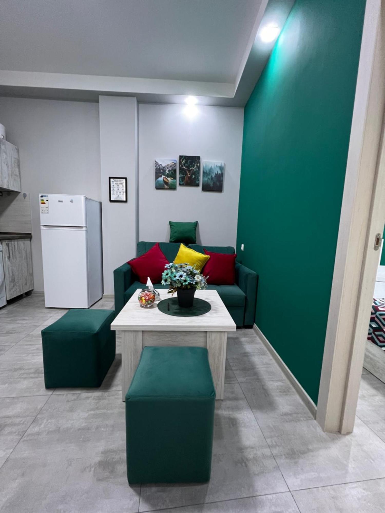 Cosy Apartment With Good Location Self Check In エレバン エクステリア 写真