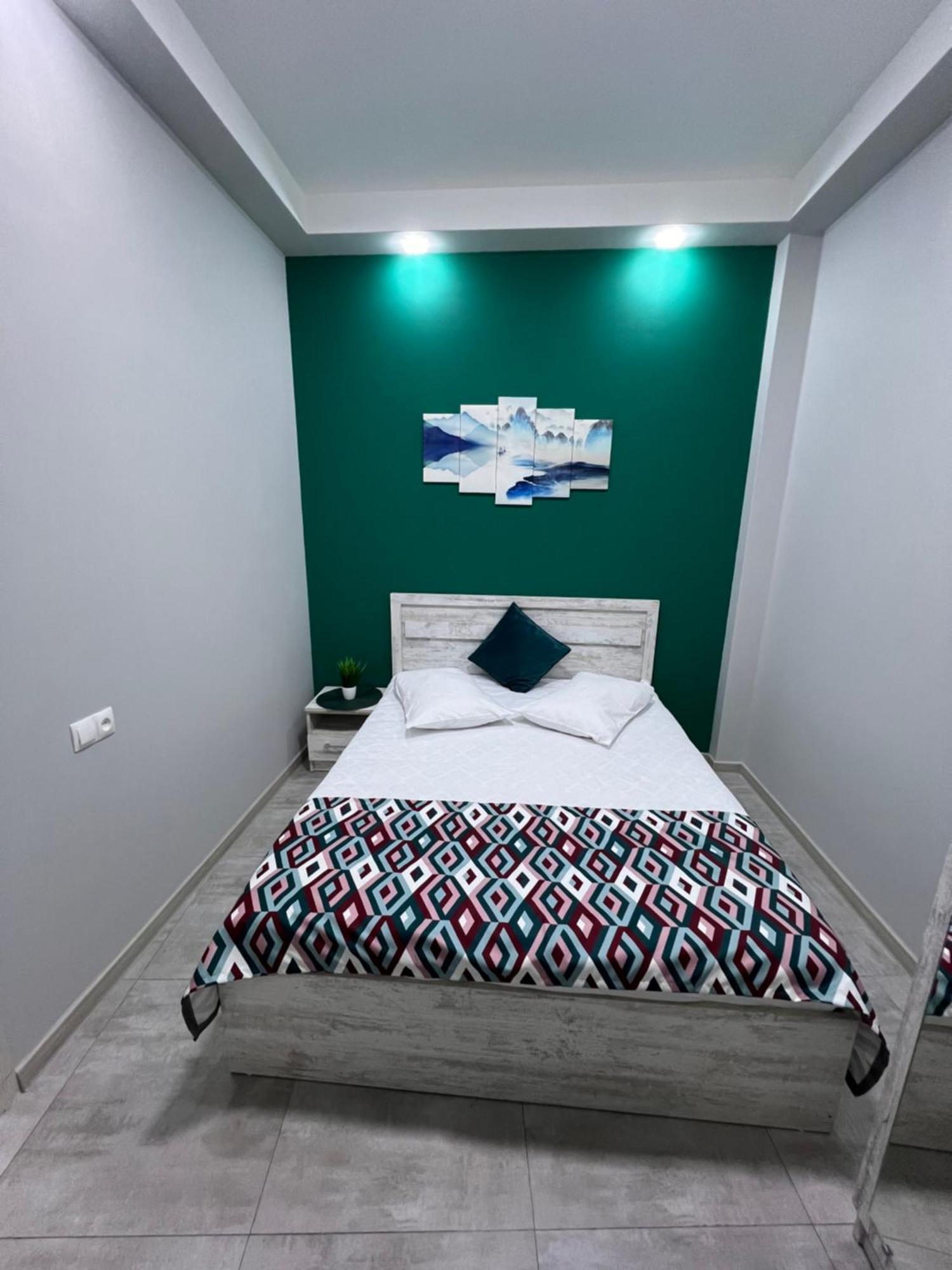 Cosy Apartment With Good Location Self Check In エレバン エクステリア 写真