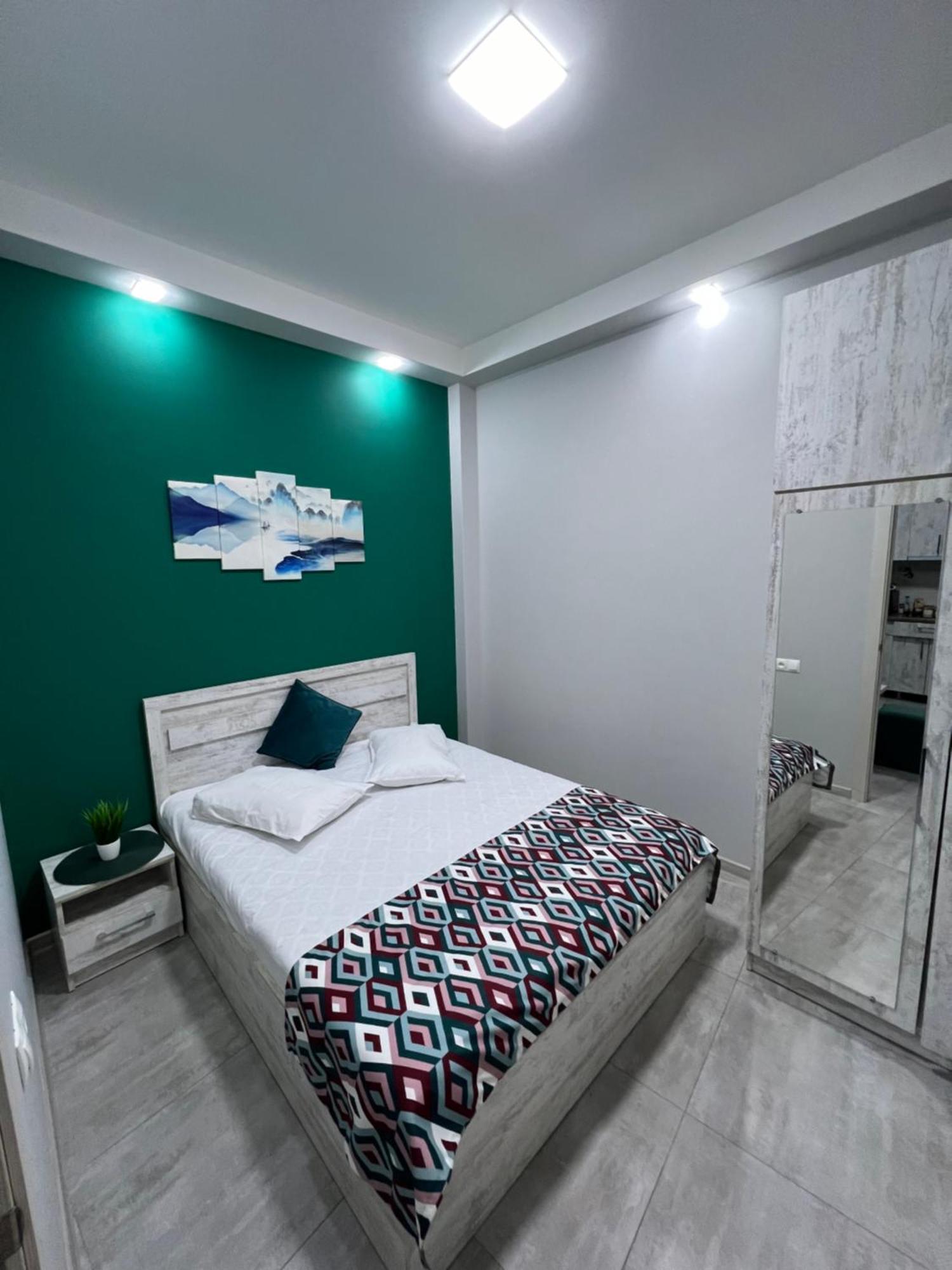 Cosy Apartment With Good Location Self Check In エレバン エクステリア 写真